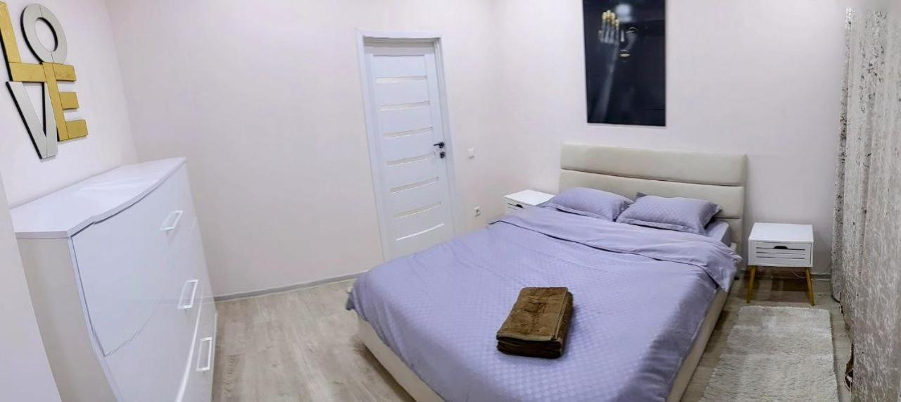 Apartment Tolstoi In Close To Stefan Cel Mare Kischinau